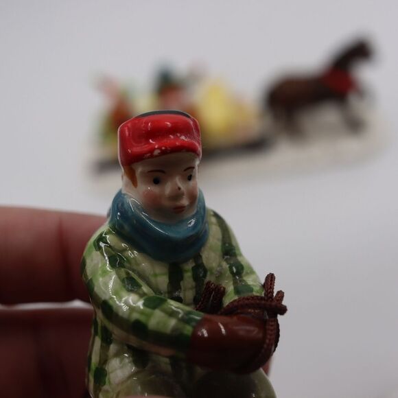 Department 56 1988 Sleigh Ride in the Snow Collectable Ceramic Figure - Picture 3 of 15